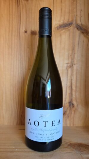 Seifried Estate Aotea Sauvignon Blanc 2025 bottle, Nelson New Zealand