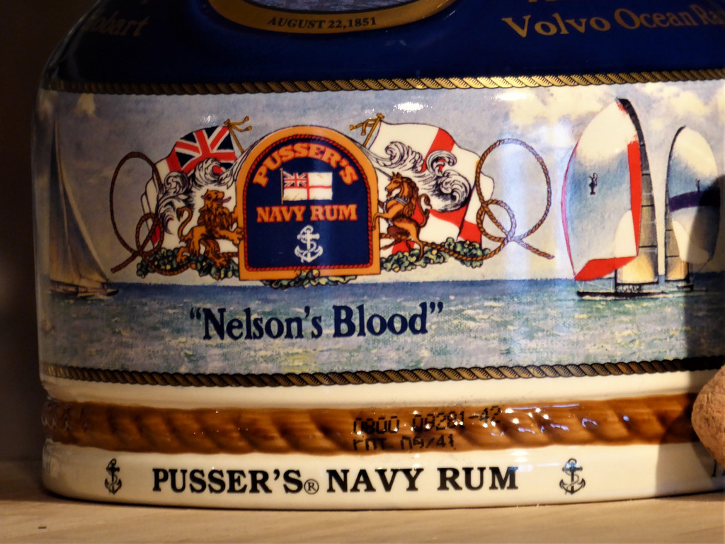 Pussers Rum Yachting Decanter Close Up