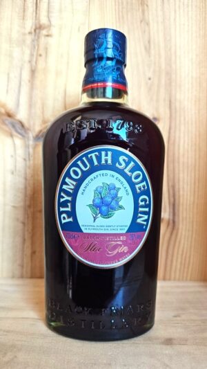 Plymouth Sloe Gin, Traditional Sloe Gin 26% 70cl (2)
