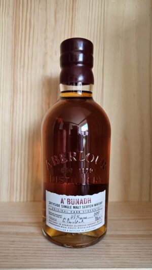 Aberlour A'bunadh Speyside Single Malt Whisky Batch No 77 60 (1)