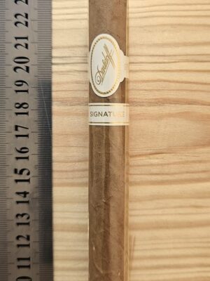 Davidoff Signature 2000 Cigar - 1 Single Cigar
