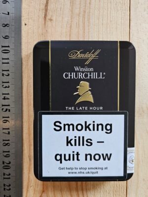 Davidoff Winston Churchill The Late Hour Petit Panetela - Tin of 5 Cigars