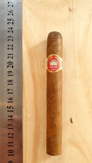 H Upmann Regalias La Linea Retro Single Cigar