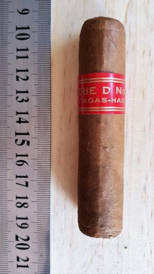 Partagas Serie D No 6 Cigars - 1 Single Cigar