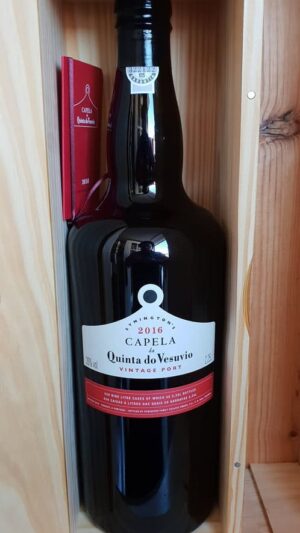Quinta Do Vesuvio Capela da Quinta do Vesuvio 2016 Vintage Port 2.25 Litre Tappit Hen