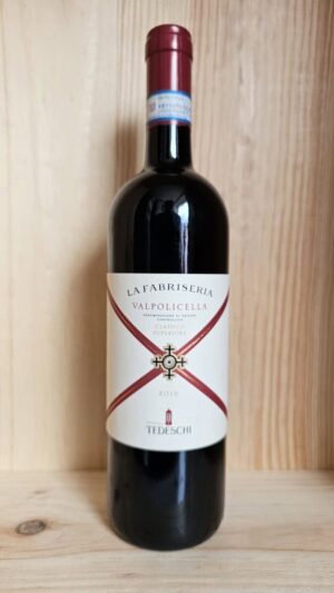 Tedeschi La Fabriseria Valpolicella DOC Classico Superiore (1)