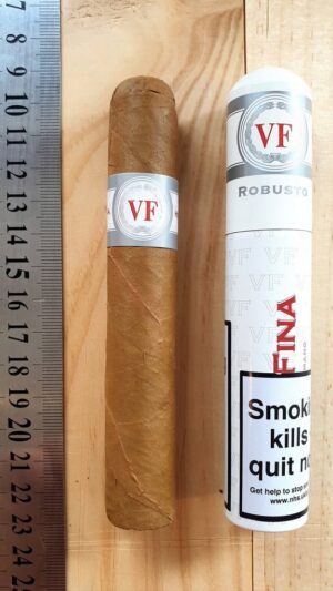 VegaFina Classic Robusto Cigar Tubed - 1 Single Cigar
