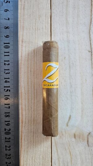 Zino Nicaragua Half Corona Cigar - 1 Single Cigar
