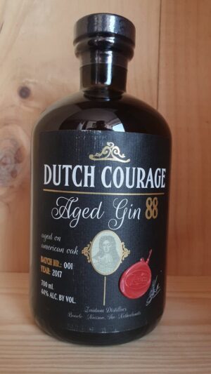Zuidam Dutch Courage Aged Dry Gin 88 44% 70cl (2)