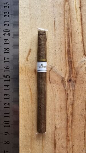 Davidoff Demi Tasse - 1 Single Cigar at Fareham Wine Cellar