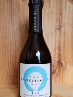 Copenhagen Sparkling Tea Bla (Blue) 0% 37.5cl Half Bottle
